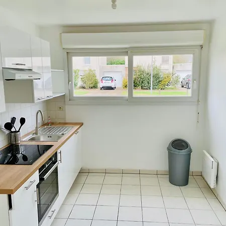 Maison Cosy, Bien Equipee, 15 Min Futuroscope, Chu Holiday home *