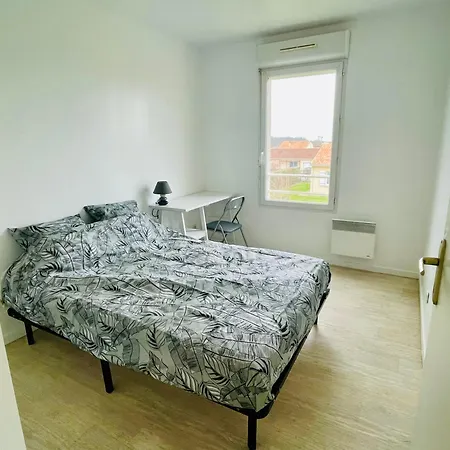 Holiday home Maison Cosy, Bien Equipee, 15 Min Futuroscope, Chu *