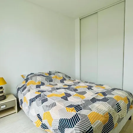 Holiday home Maison Cosy, Bien Equipee, 15 Min Futuroscope, Chu *